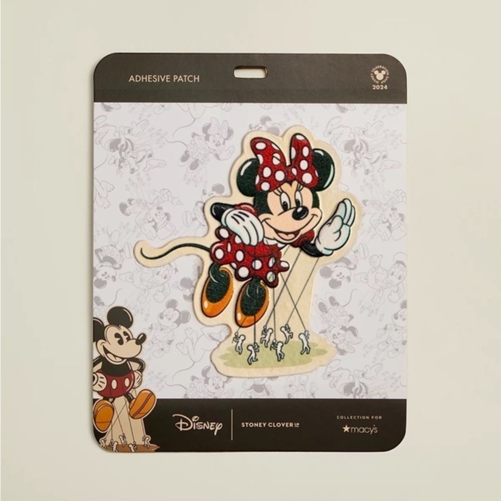 Stoney Clover Lane
Disney Macy's Parade Minnie Mouse Balloon Patch